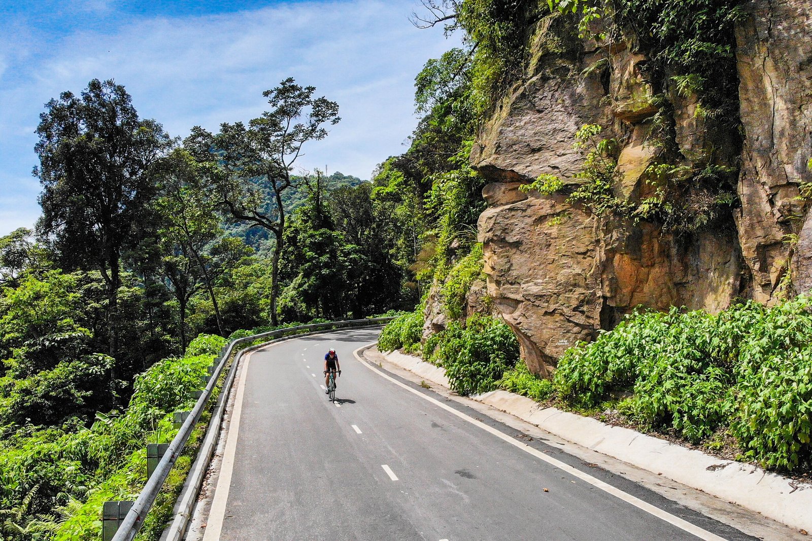 Hanoi Mountain Bike Tour Ba Vi National Park 1 Day
